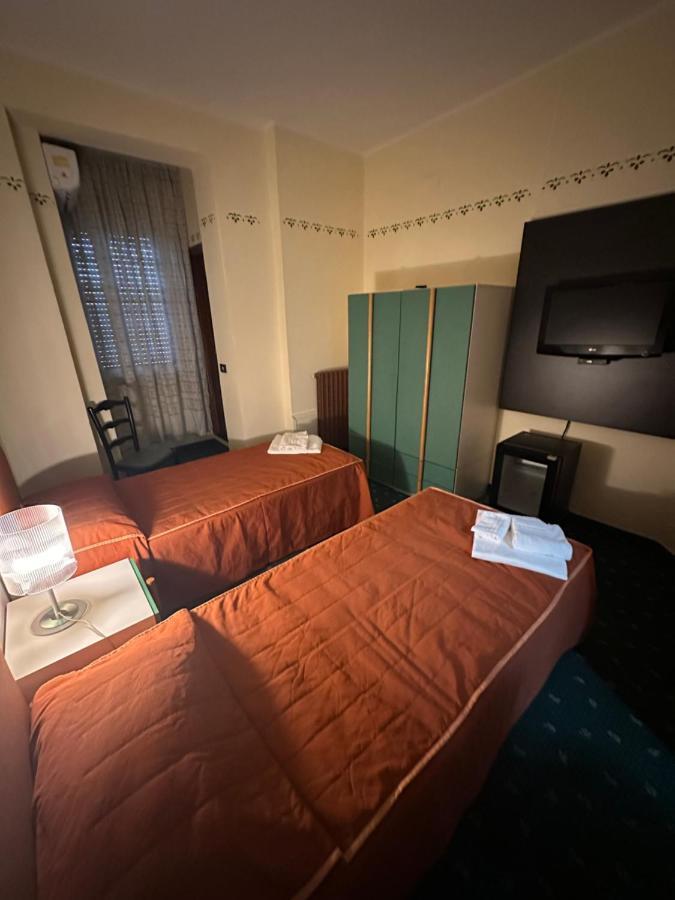 Hotel Atena Cirò Marina Buitenkant foto
