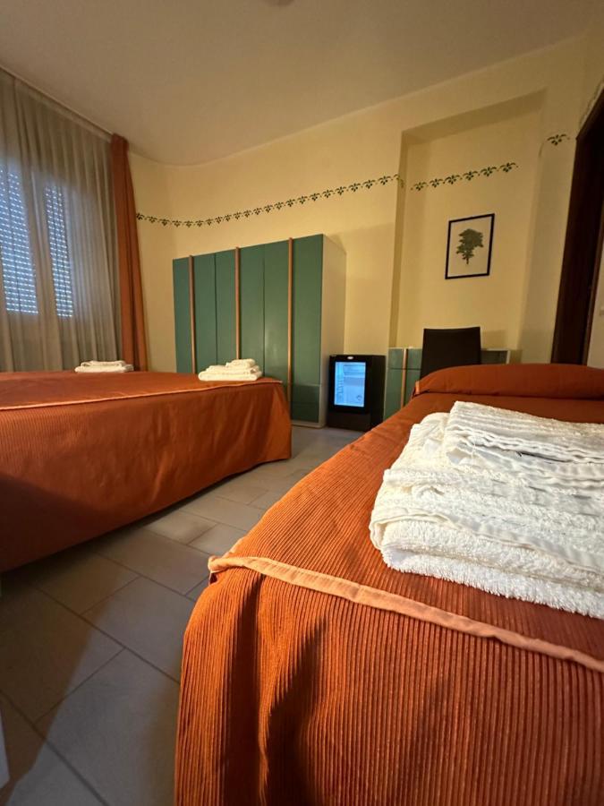 Hotel Atena Cirò Marina Buitenkant foto