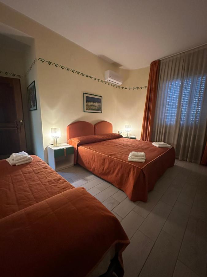Hotel Atena Cirò Marina Buitenkant foto