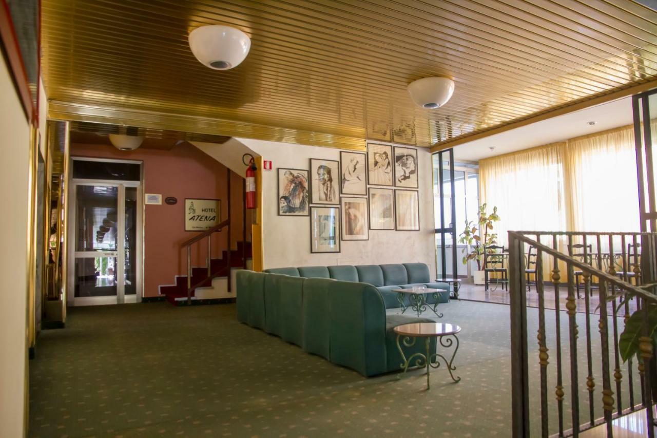 Hotel Atena Cirò Marina Buitenkant foto